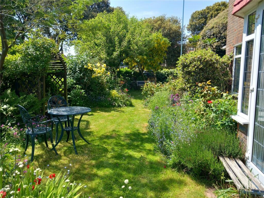 Additional property image - Sea Lane, Goring-by-Sea, Worthing, West Sussex, BN12