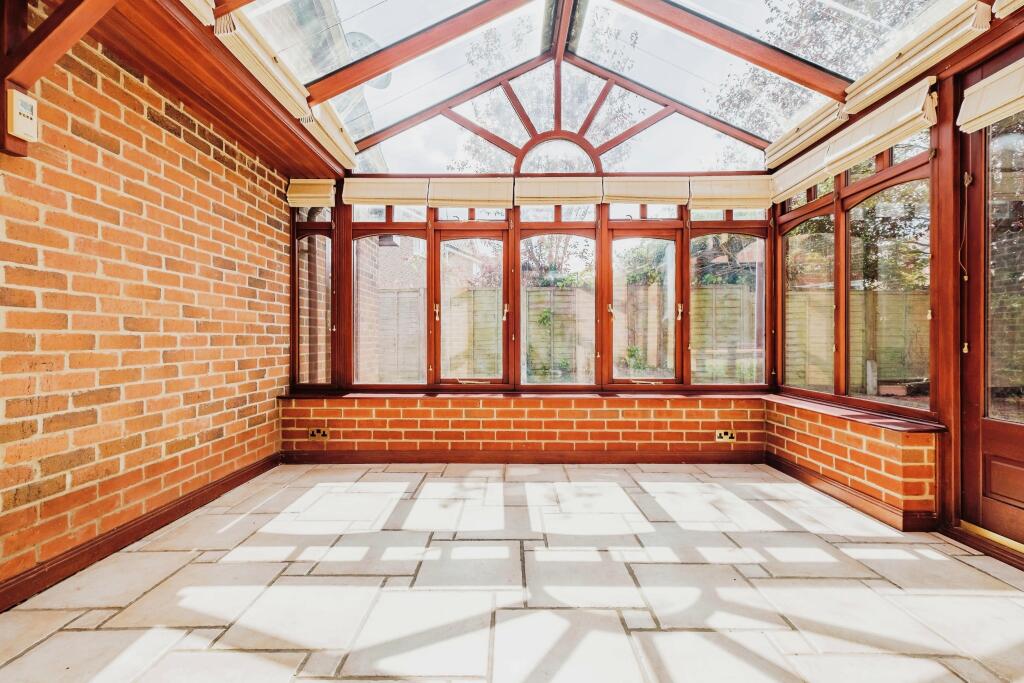Additional property image - Columbine Way, Littlehampton, West Sussex, BN17
