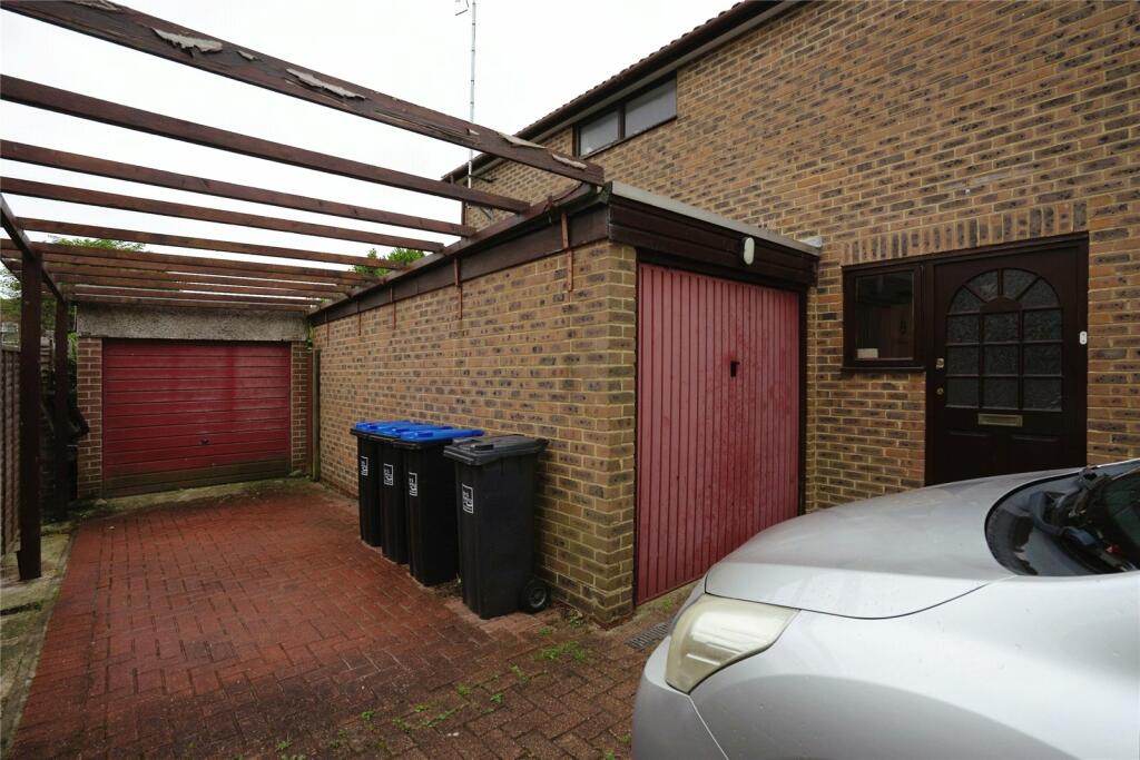 Additional property image - Shandon Gardens, WORTHING, West Sussex, BN14