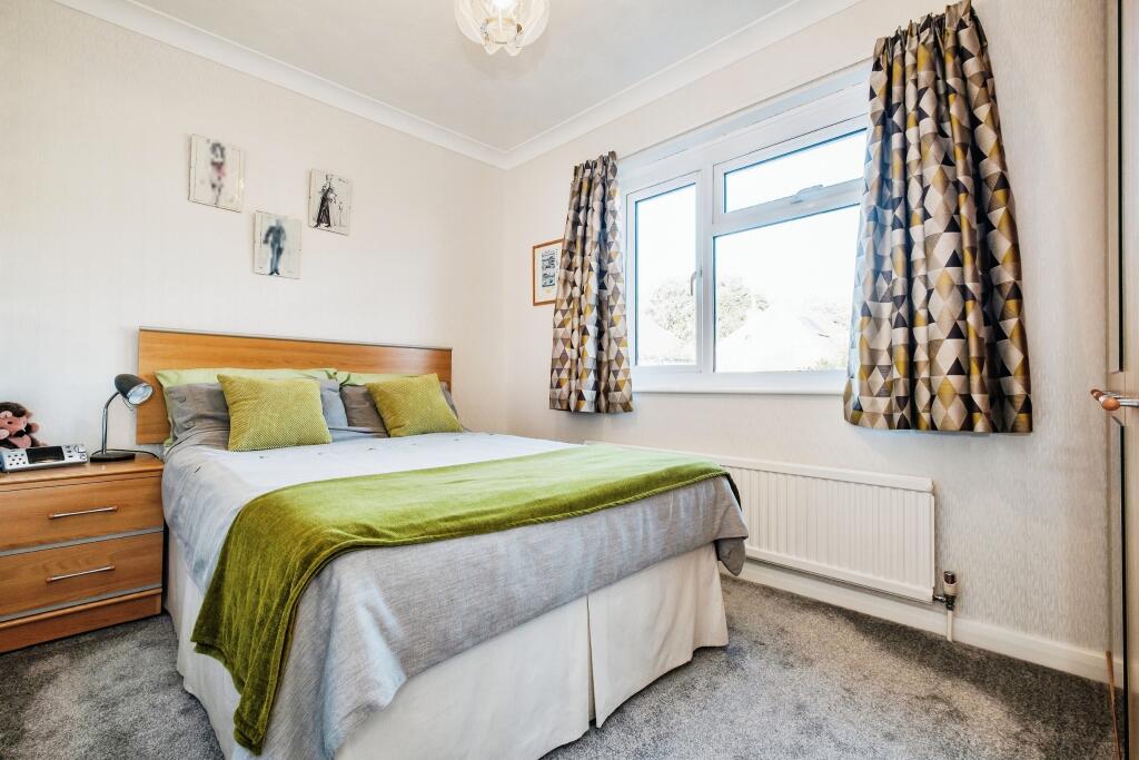 Additional property image - Ashurst Drive, Goring-by-Sea, Worthing, West Sussex, BN12