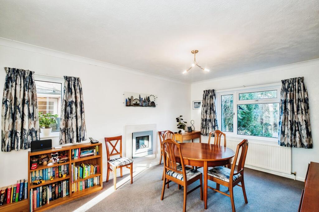 Additional property image - Ashurst Drive, Goring-by-Sea, Worthing, West Sussex, BN12