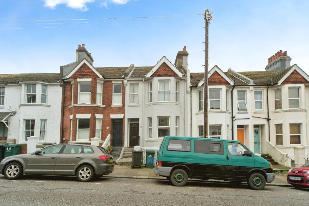 6 bedroom terraced house for sale in Hollingbury Road, Brighton, East Sussex, BN1