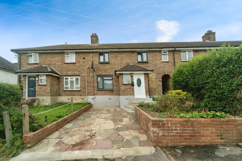 3 bedroom semidetached house for sale in Whitehawk Road, Brighton