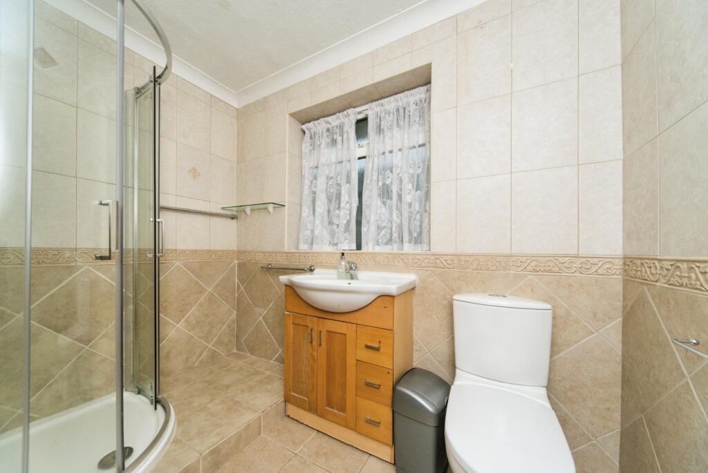 Additional property image - Surrenden Crescent, Brighton, East Sussex, BN1