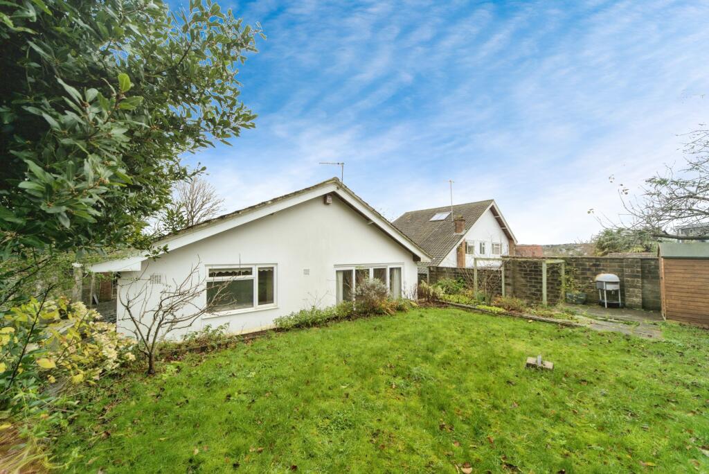 Additional property image - Surrenden Crescent, Brighton, East Sussex, BN1