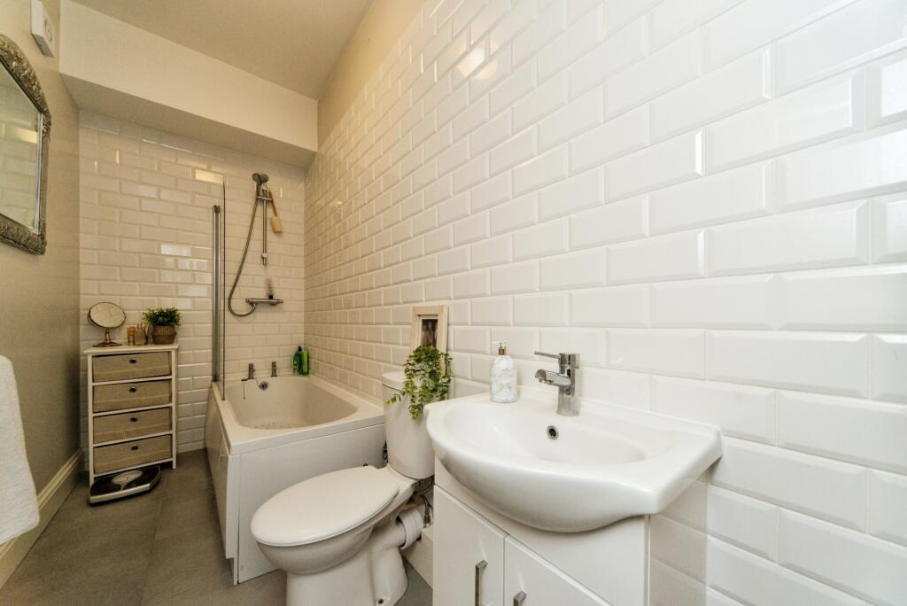 Additional property image - Springfield Road, Brighton, East Sussex, BN1