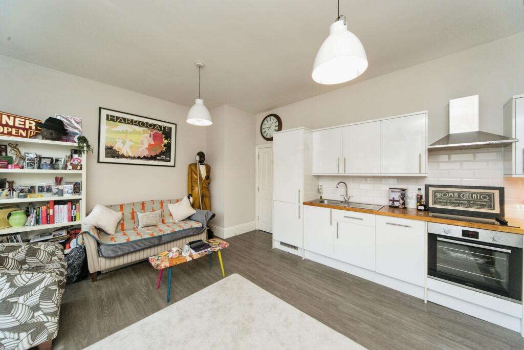 Additional property image - Springfield Road, Brighton, East Sussex, BN1