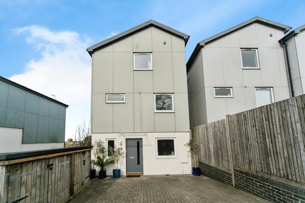 Main image of property: Bevendean Road, BRIGHTON, East Sussex, BN2