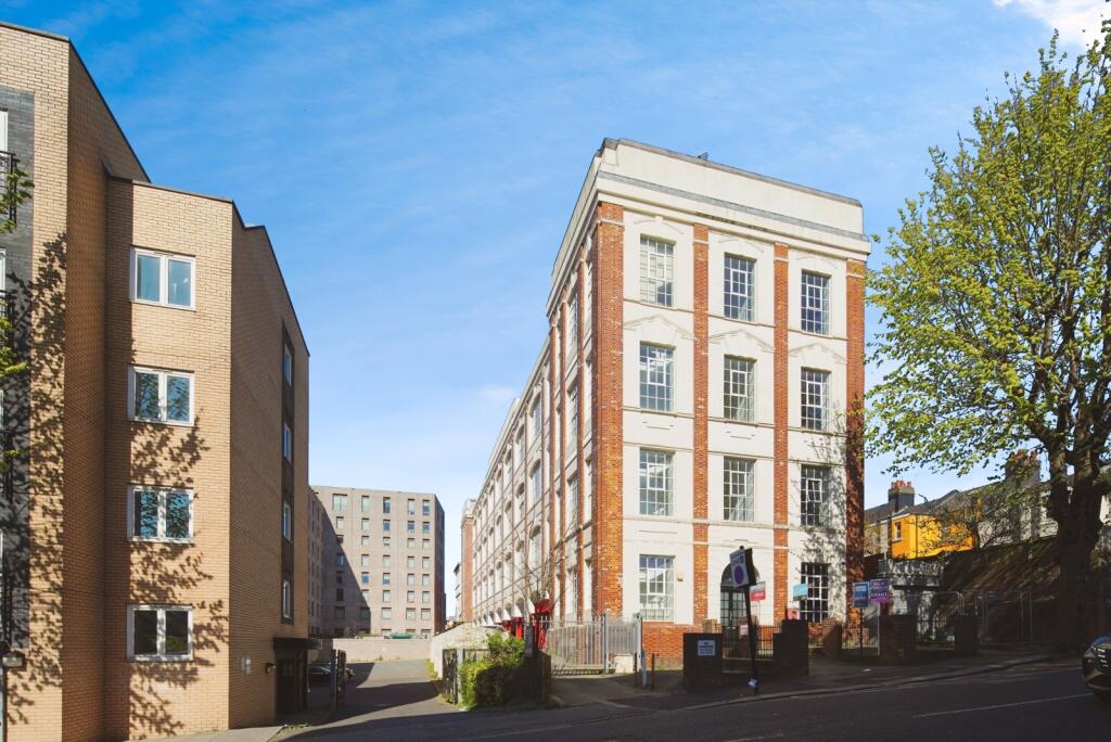 Main image of property: Coombe Road, Brighton, East Sussex, BN2
