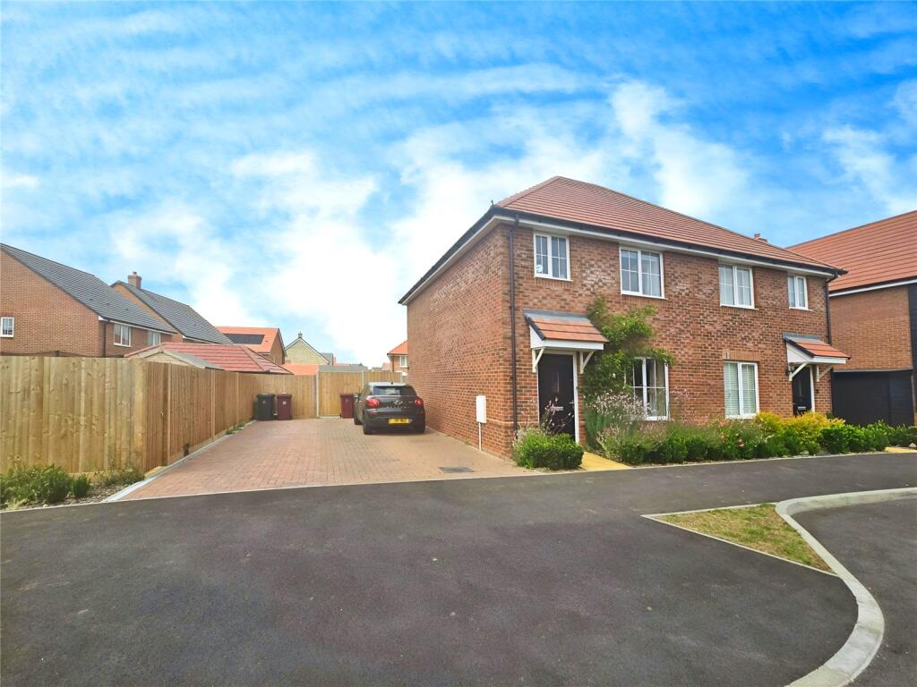 Main image of property: Hobby Close, Chichester, West Sussex, PO20