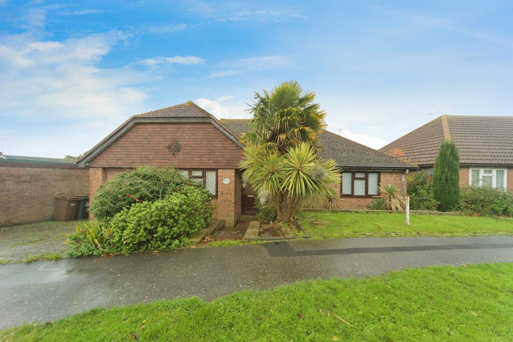 4 bedroom bungalow for sale in St. Johns Drive, Westham, Pevensey, East