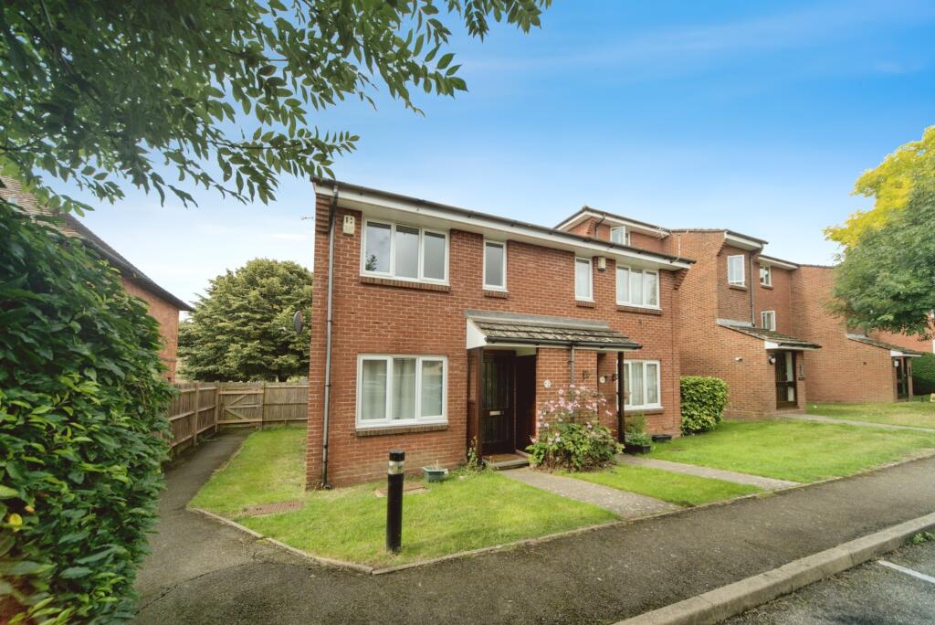 1 bedroom semidetached house for sale in Churchdale Road, EASTBOURNE