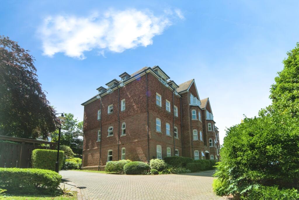 Main image of property: Silverdale Road, Eastbourne, East Sussex, BN20