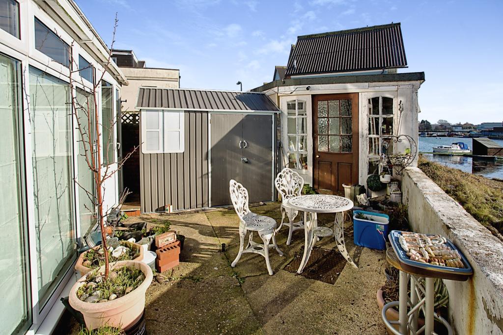 3 bedroom semidetached house for sale in Mayfield Road, Gosport, Hampshire, PO12