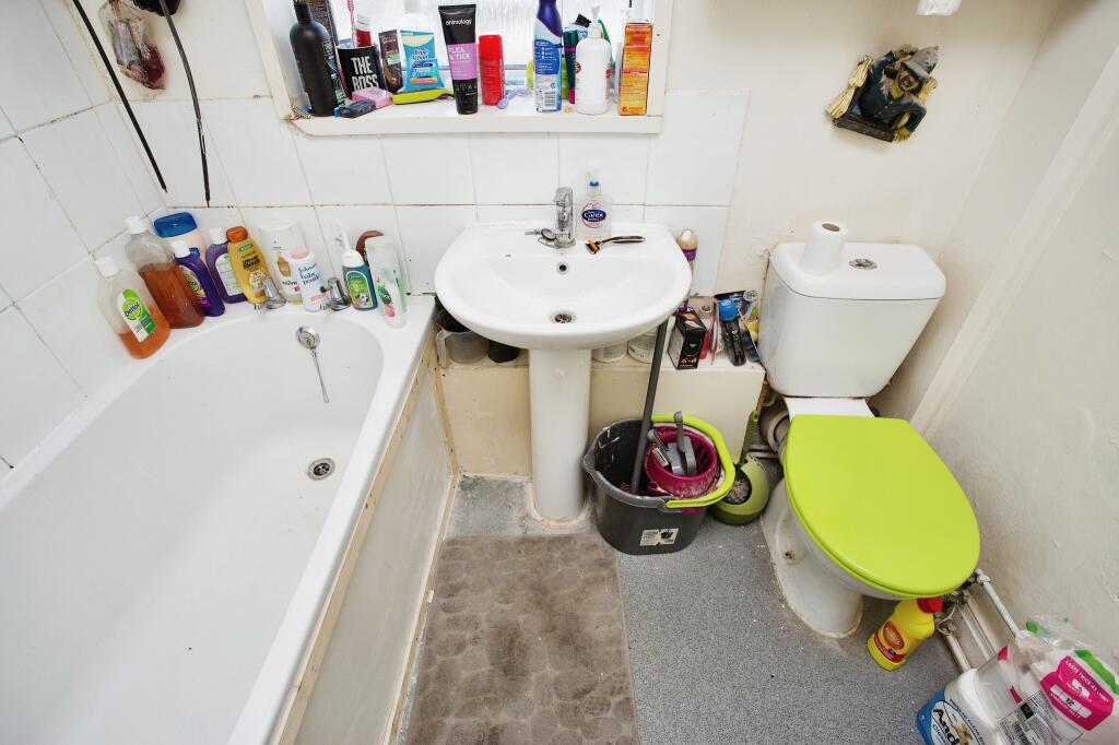 2 bedroom for sale in Kenwood Road, Portchester, Fareham