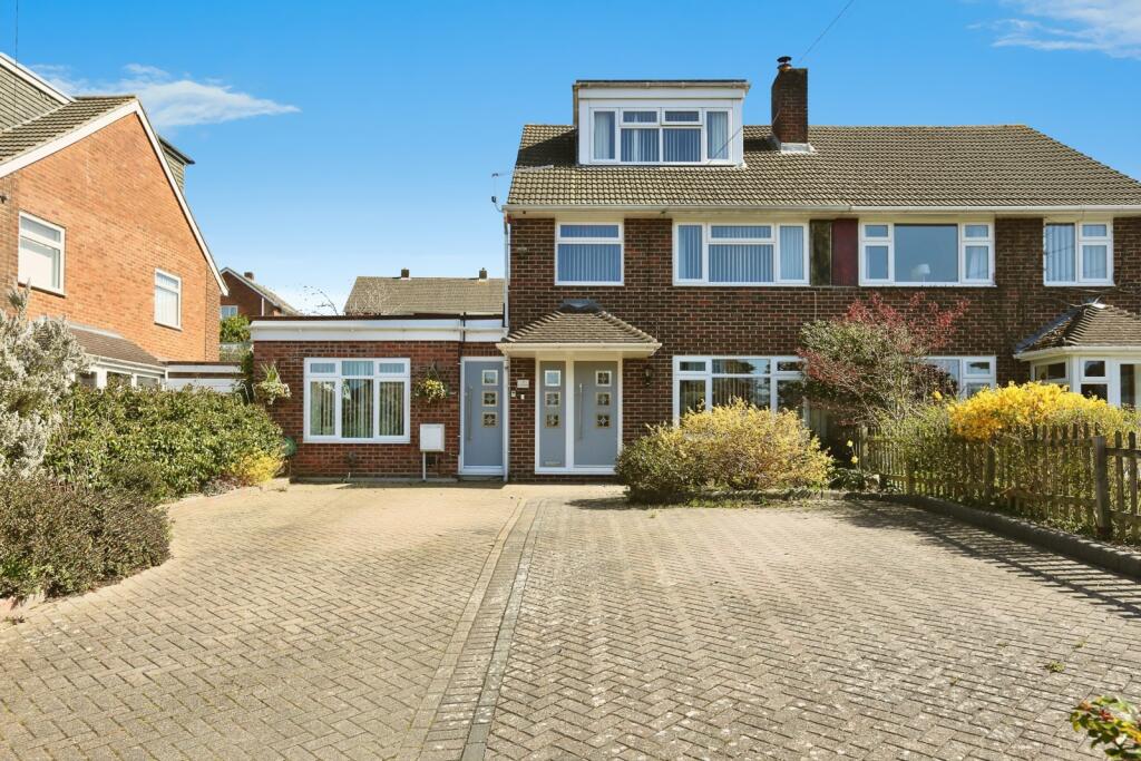 Main image of property: Longstaff Gardens, Fareham, Hampshire, PO16