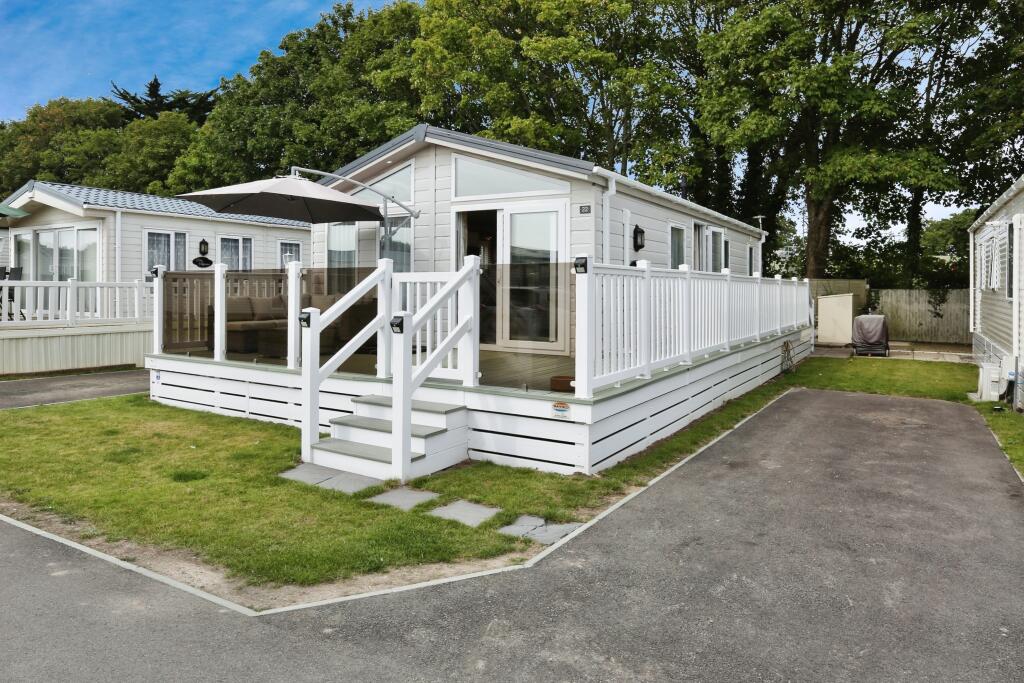 Main image of property: Chilling Lane, Warsash, Southampton, Hampshire, SO31