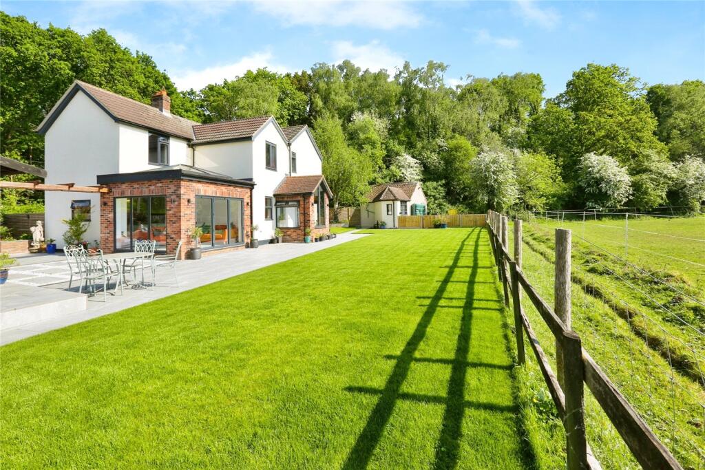 Main image of property: Funtley Road, Funtley, Hampshire, PO15
