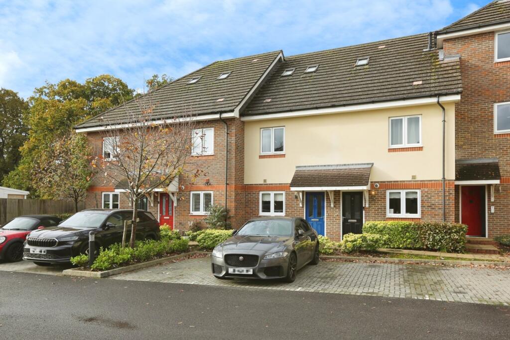 Main image of property: Bishops Wood, 42 Westley Grove, Fareham, PO14