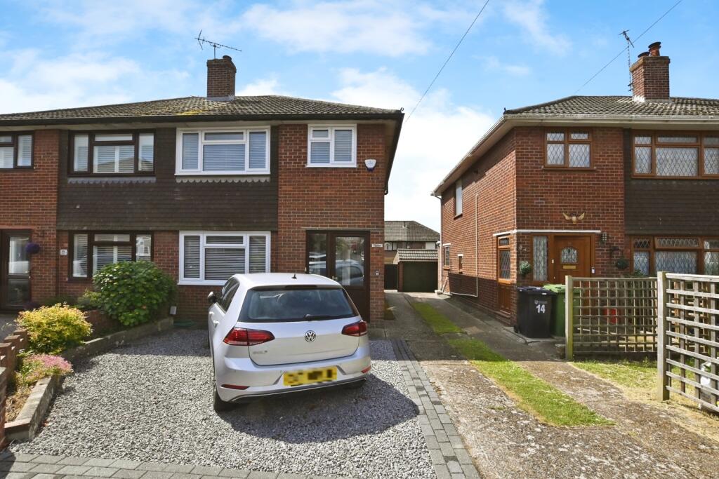 Main image of property: Aldsworth Gardens, Portsmouth, Hampshire, PO6