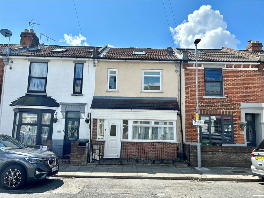 3 bedroom terraced house for sale in Knox Road, Portsmouth, Hampshire, PO2