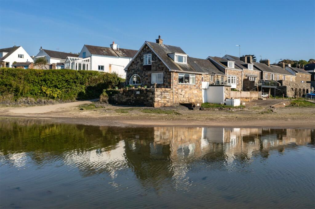 4 bedroom house for sale in Compass Cottage, Abersoch, Gwynedd, LL53