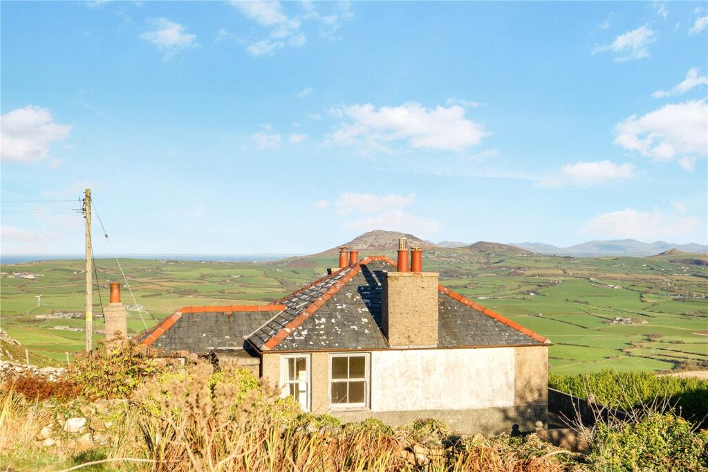 Main image of property: Sarn, Llyn Peninsula, LL53