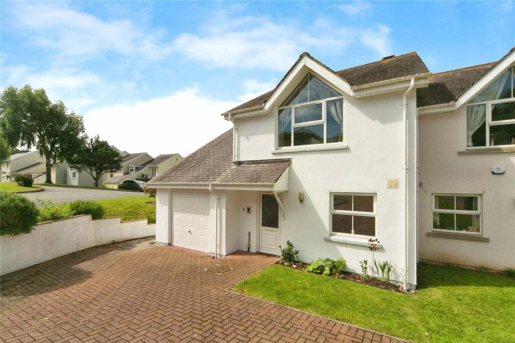 3 bedroom semidetached house for sale in Ffordd Hebog, Y Felinheli, Gwynedd, LL56