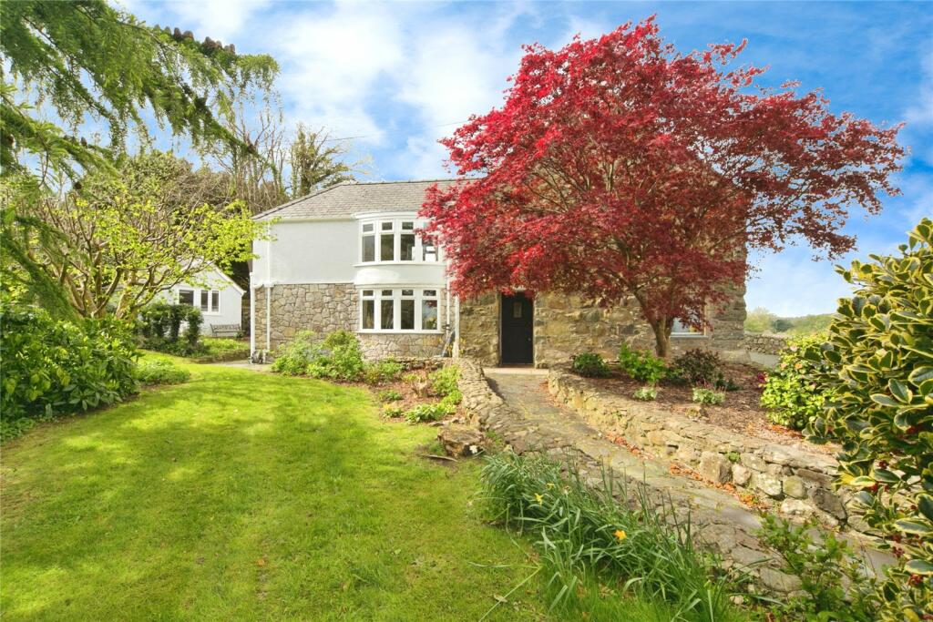 4 bedroom detached house for sale in Talybont, Bangor, Gwynedd, LL57