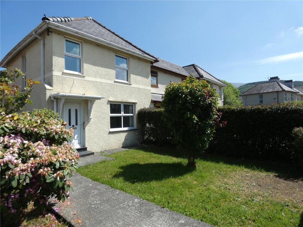 Main image of property: Adwy'r Nant, Bethesda, Bangor, Gwynedd, LL57