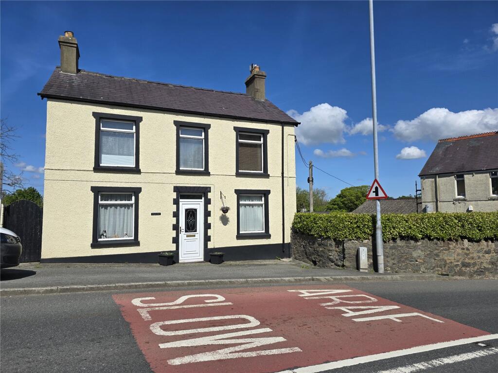 Main image of property: Bontnewydd, Caernarfon, Gwynedd, LL54