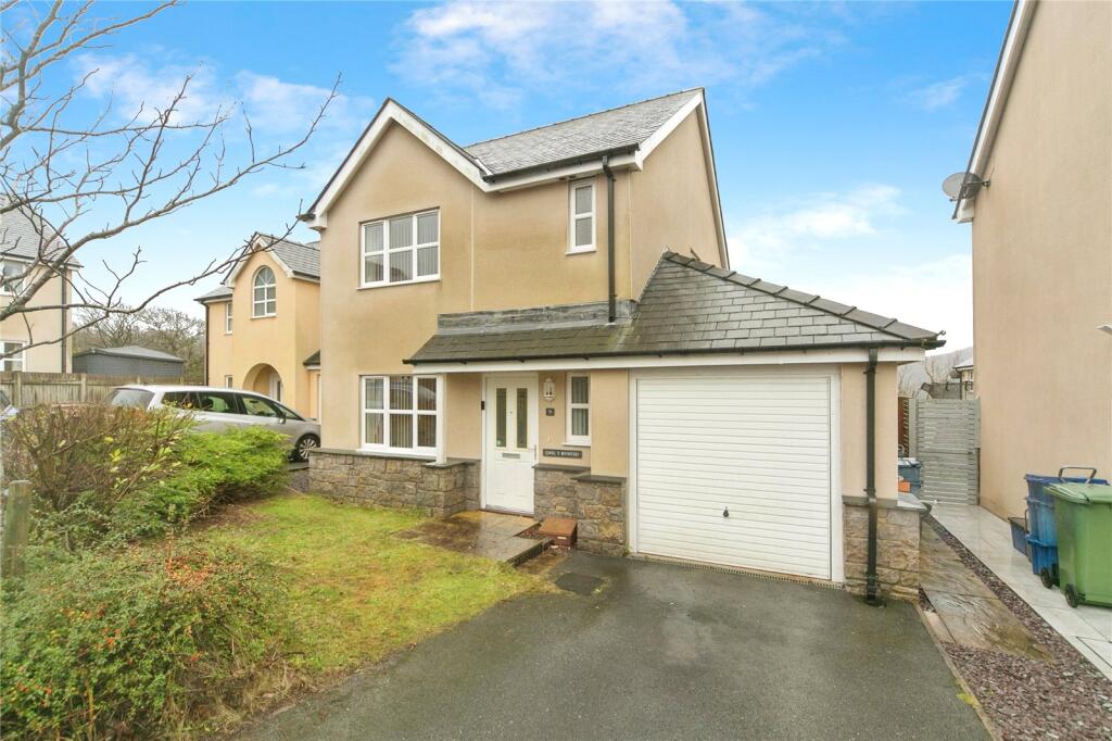 Main image of property: Llys Y Waun, Waunfawr, Caernarfon, Gwynedd, LL55