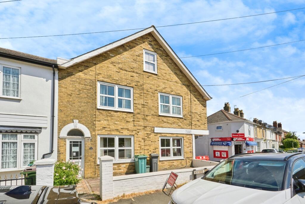 Main image of property: Bernard Road, Cowes, Isle of Wight, PO31