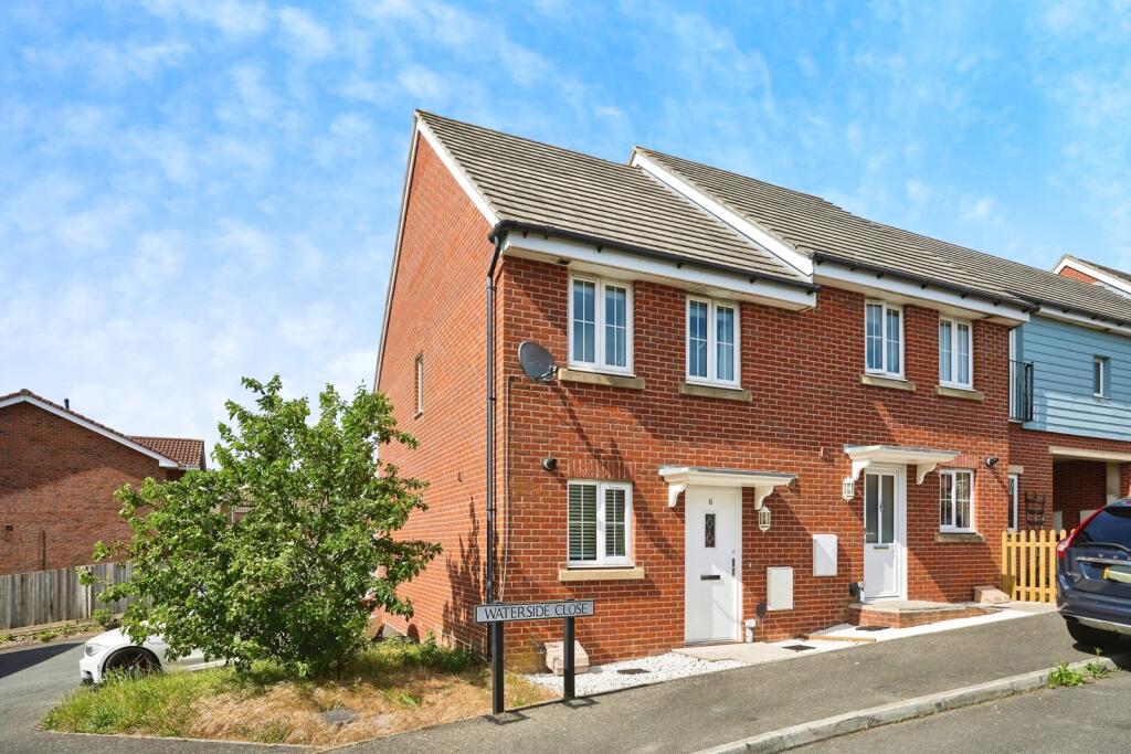 Main image of property: Waterside Close, East Cowes, Isle of Wight, PO32