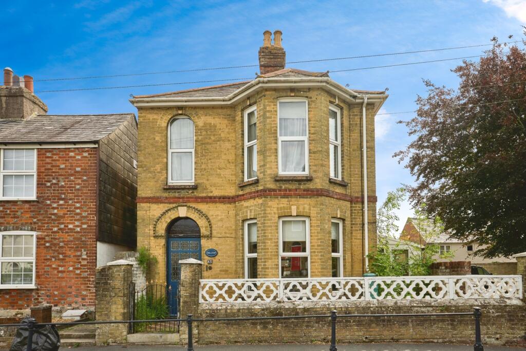 Main image of property: St. Johns Road, Newport, Isle of Wight, PO30