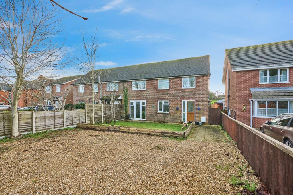 Main image of property: Lonsdale Avenue, NEWPORT, Isle of Wight, PO30