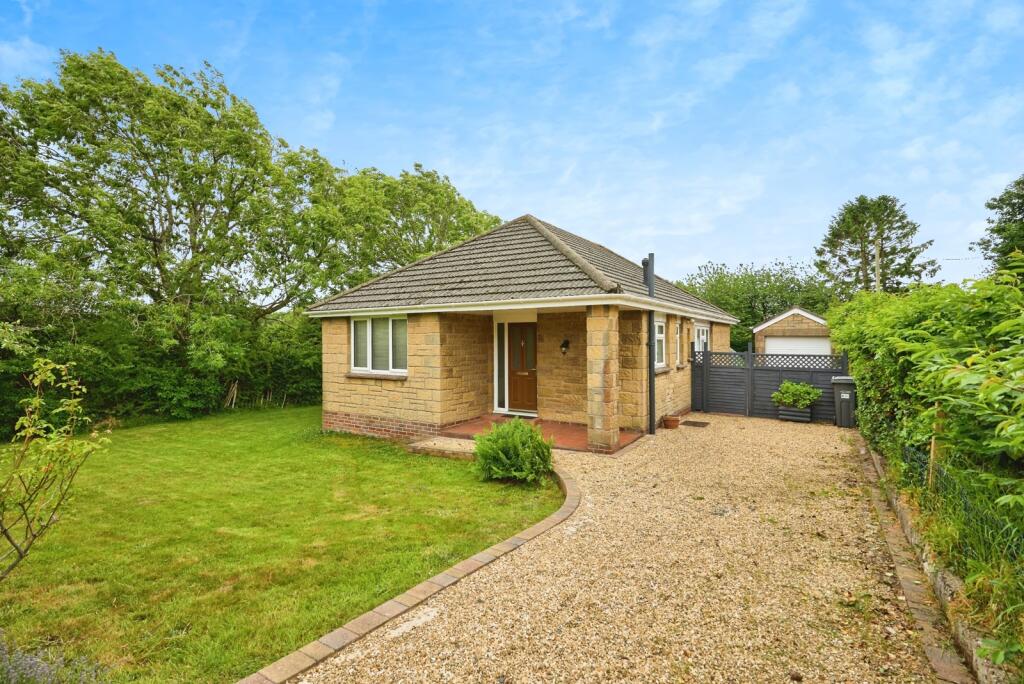 Main image of property: Coronation Avenue, Cowes, Isle of Wight, PO31