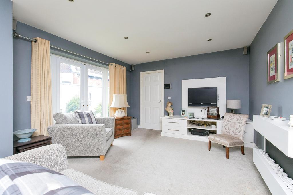 Additional property image - Hoole Road, Chester, CH2