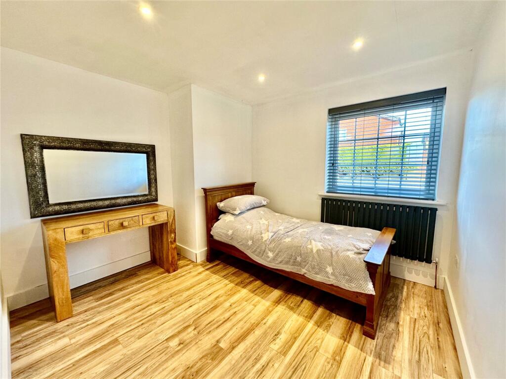 Additional property image - Forge Way, Chester, Cheshire, CH4