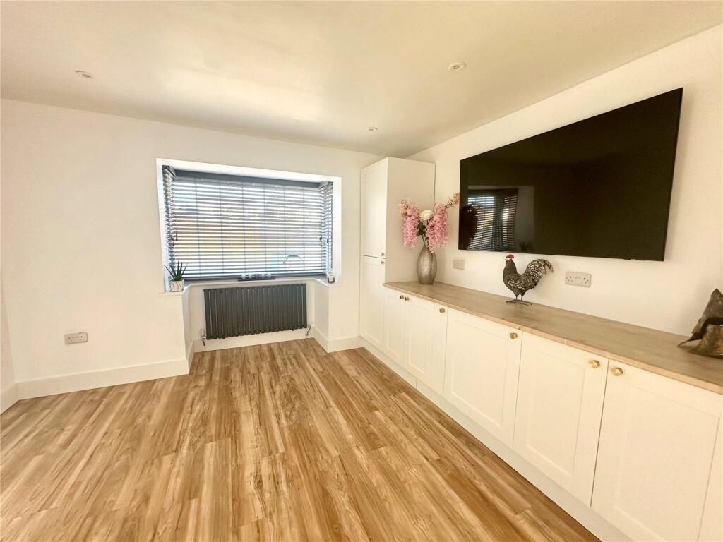 Additional property image - Forge Way, Chester, Cheshire, CH4