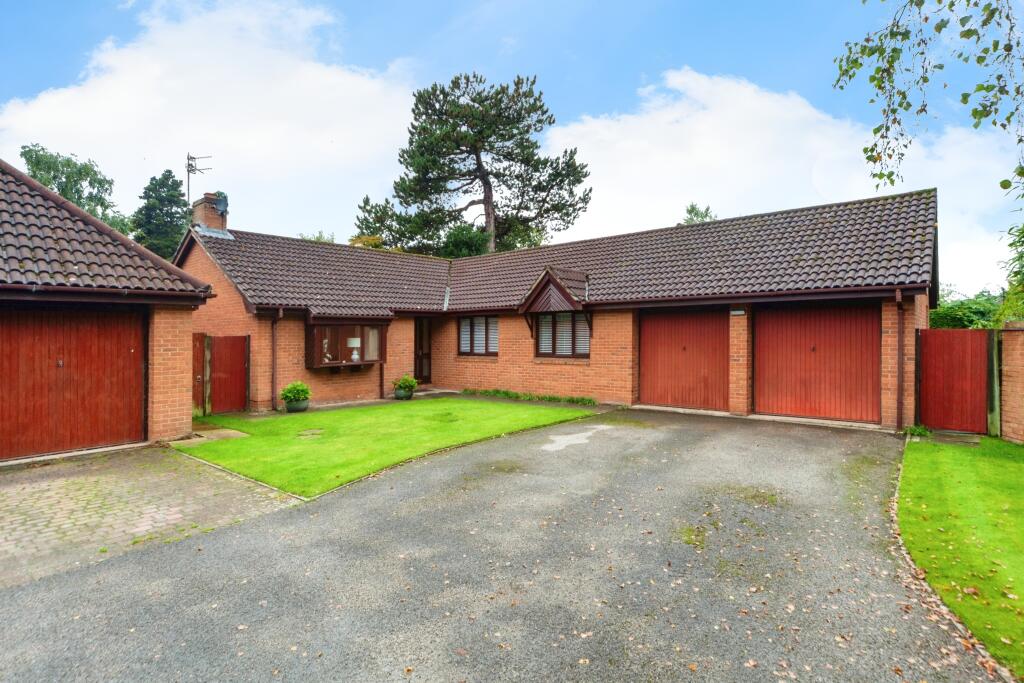 Main image of property: The Beeches, Upton, Chester, Cheshire, CH2