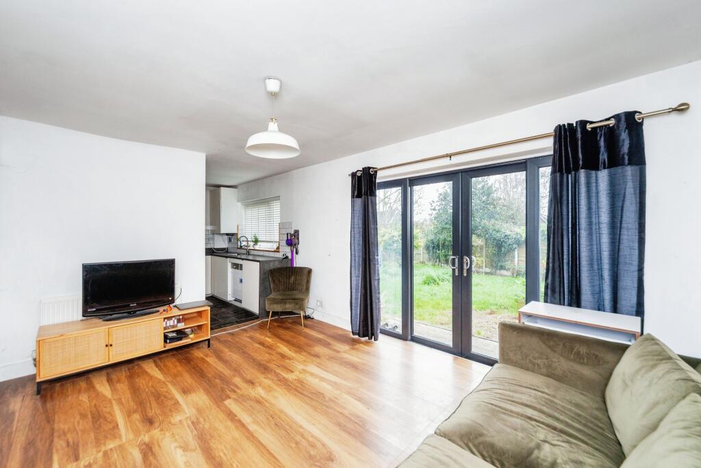 Additional property image - Copper Beech Close, CHESTER, Cheshire, CH4