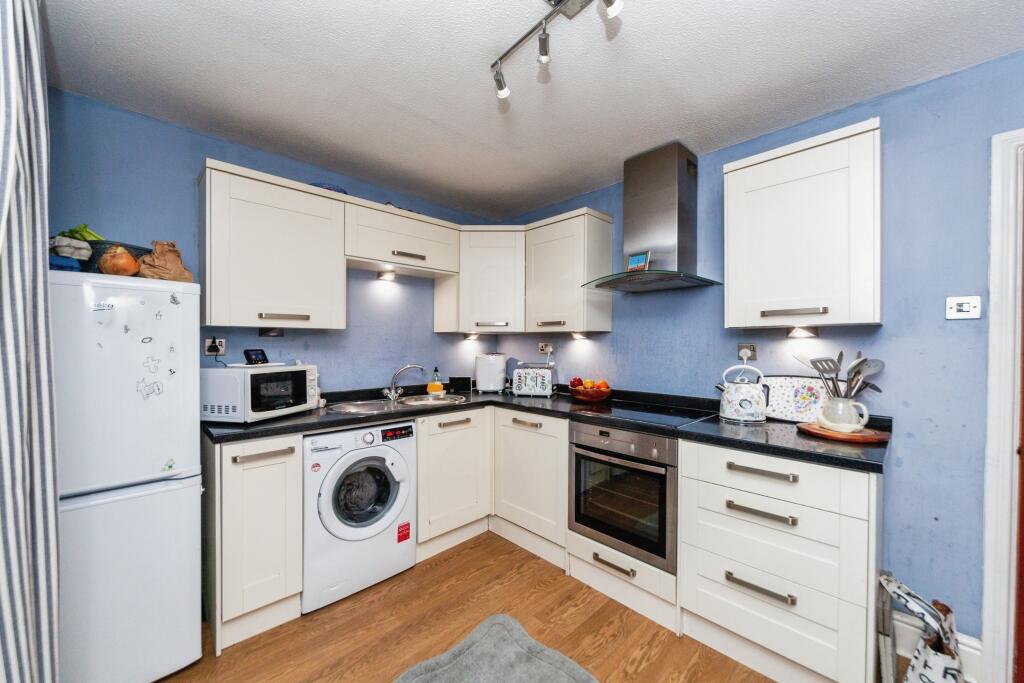 Additional property image - Lucerne Close, Huntington, Chester, Cheshire, CH3