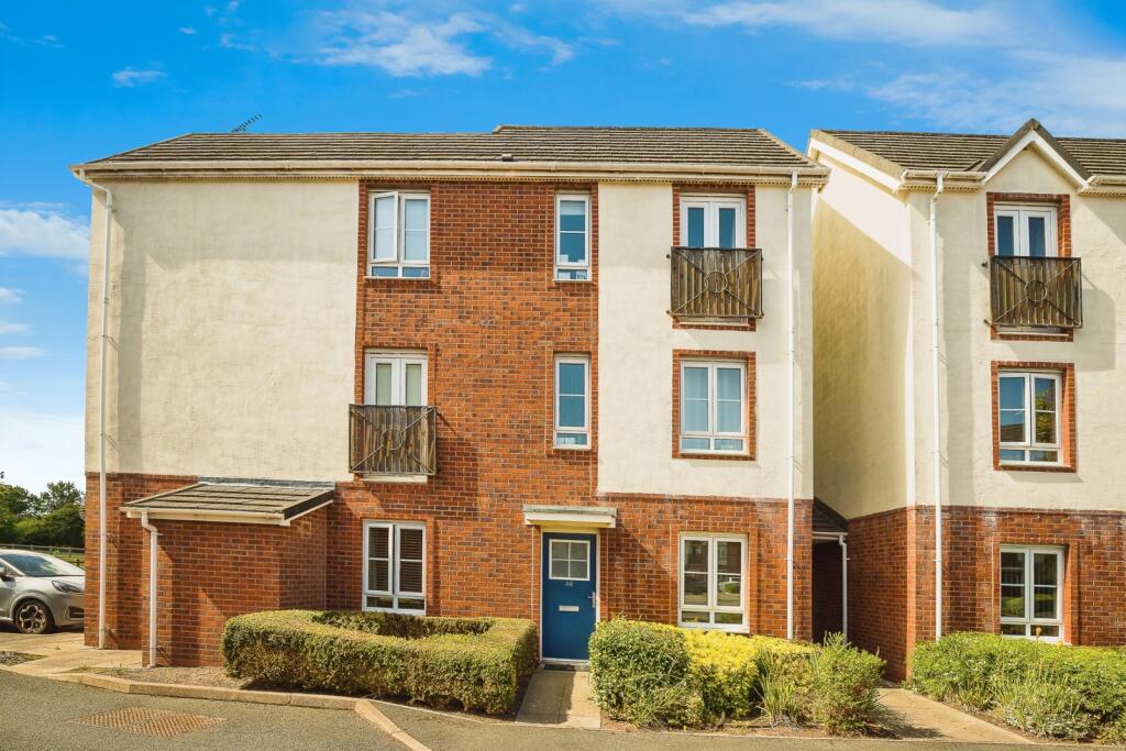 Main image of property: Maes Deri, DEESIDE, Clwyd, CH5