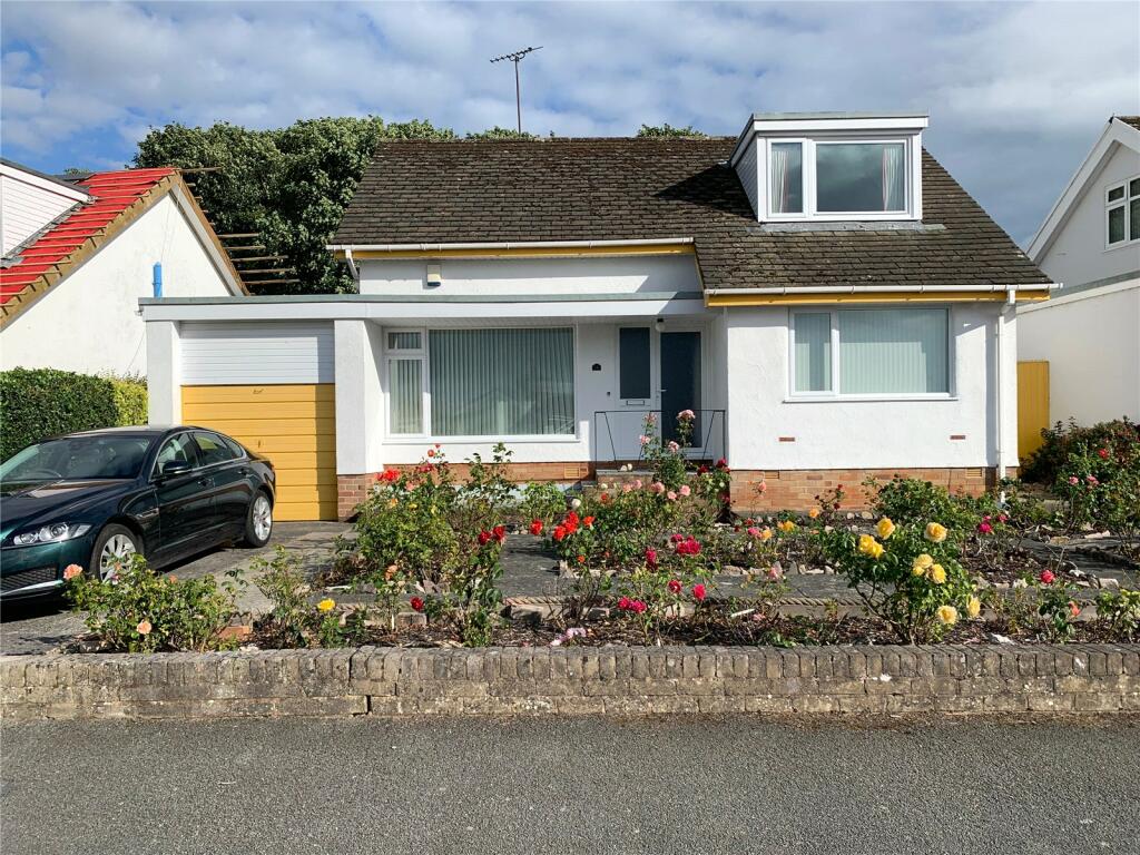 3 bedroom bungalow for sale in Marlborough Drive, LlandrilloynRhos
