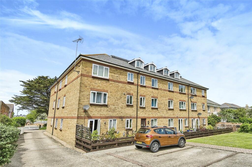 2 bedroom flat for sale in High Park Road, Ryde, Isle of Wight, PO33