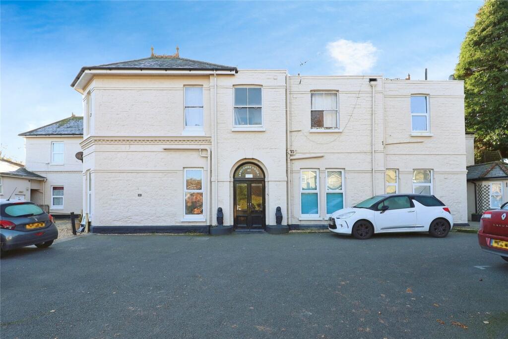 2 bedroom flat for sale in Victoria Avenue, Shanklin, Isle of Wight, PO37