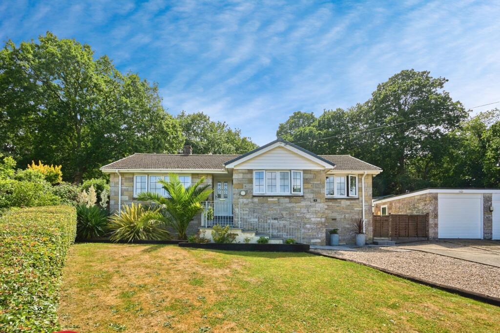 Main image of property: Quarr Place, Ryde, Isle of Wight, PO33