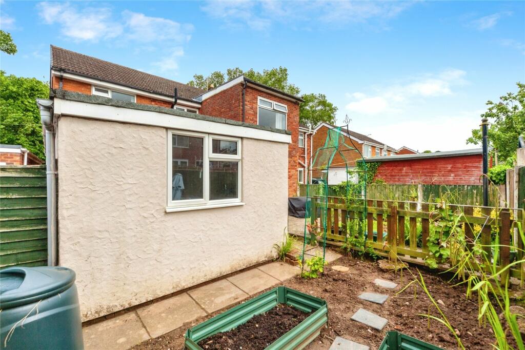 Additional property image - Old London Road, Flint, Flintshire, CH6