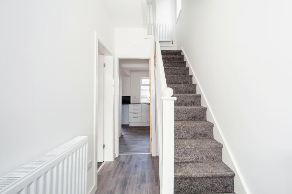 Additional property image - Dewi Avenue, Holywell, Flintshire, CH8